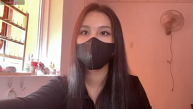 Tieu-May Chat XXX live