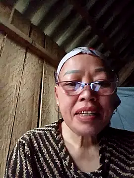 Agnes-baby Show Webcam