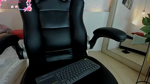 Show de webcam de alahia__rivera2