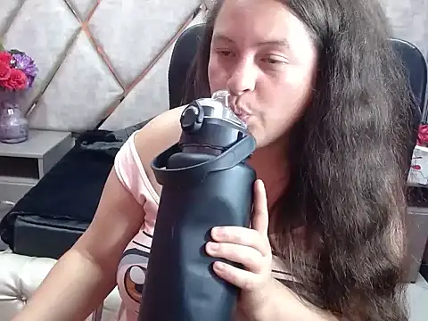 Sarah_Boobs_ 라이브 XXX 채팅