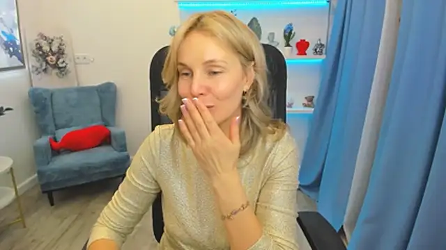 Sinty_Devis Chat XXX in diretta