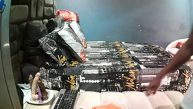 Talkobanksxxxxx Adlı Modelin Canlı XXX Sohbeti