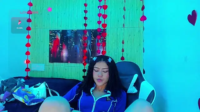dolly_boob Adlı Modelin Canlı XXX Sohbeti