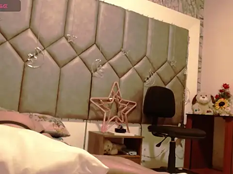 Antwan145 Adlı Modelin Canlı XXX Sohbeti