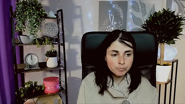 MartaEdams live XXX chat