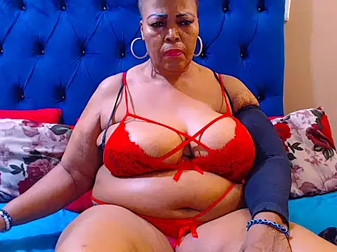 Show de ebonycandy10 na webcam