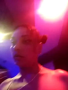 Chat XXX en directo de bbyglock1312