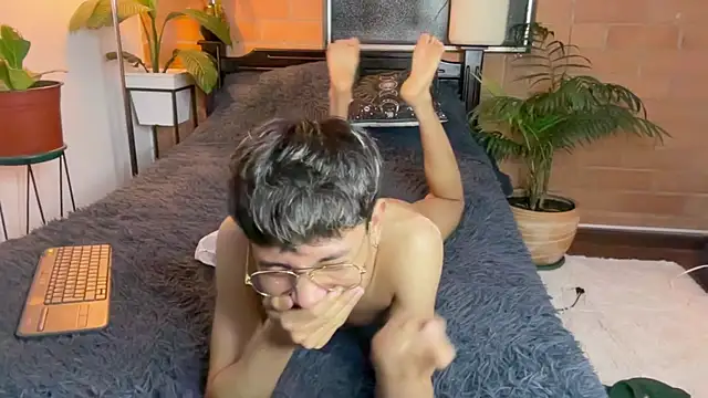 Chat XXX Live Andy_Belier23