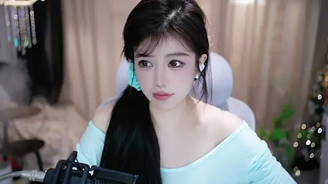 Cecilyのウェブカメラショー