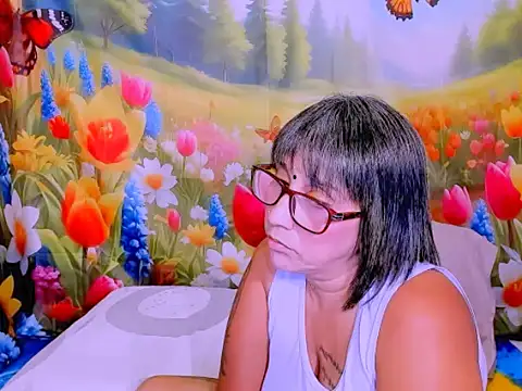 دردشة indianroxy الجنسية المباشرة