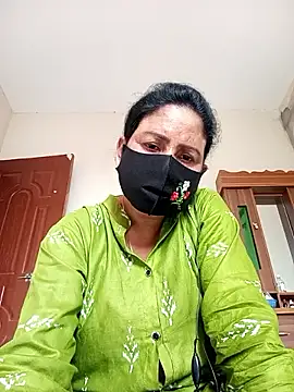 Neha-Roy: διαδικτυακό σόου στην κάμερα