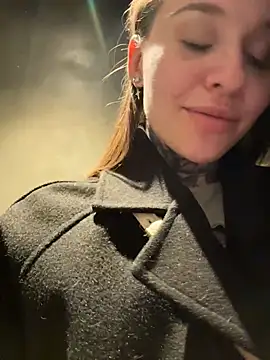 KishaMur live XXX chat