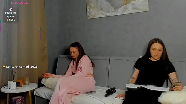 Show modela aelin_day na web-kameri