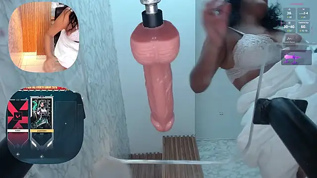 NinaCapelli – Naživo XXX chat