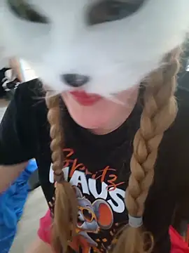 Онлайн чат XXX SPrITZMAUS