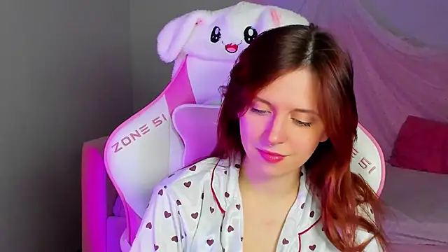 แชท XXX สดของ FreyaVey