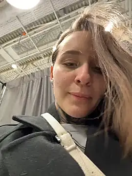 KishaMur লাইভ XXX চ্যাট