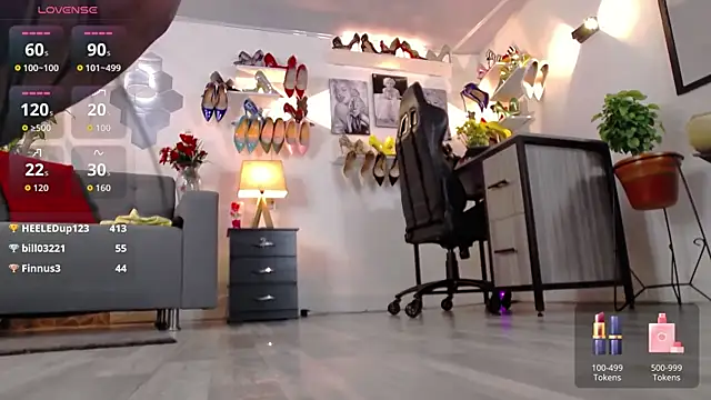 Carlajohnson Adlı Modelin Canlı XXX Sohbeti