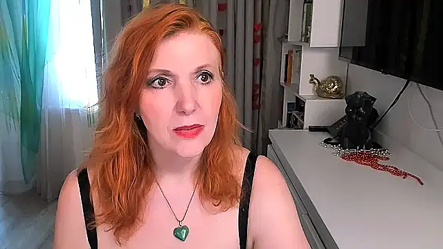 Almaz-Fire-Fox-One 웹캠 쇼