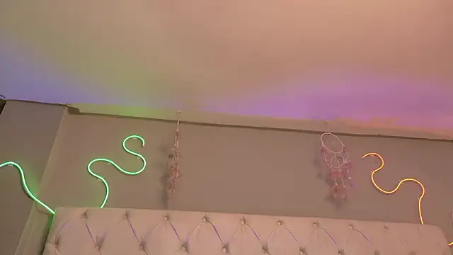 Chat XXX en directo de lily_beet