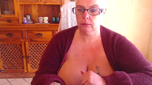 Chat XXX Live MISS_LINDAH