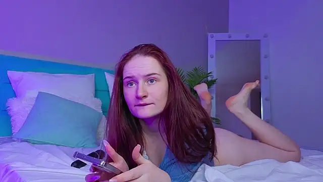 Chat XXX en directo de L1ittle_kitty_