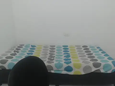 estefania224 Adlı Modelin Canlı XXX Sohbeti