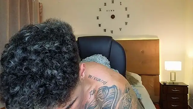 Chatroom XXX en direct de Steven_Velez