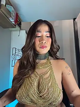 Chat XXX en directo de AsianMilfSheryl