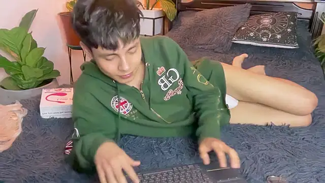 Andy_Belier23 Webcam Show