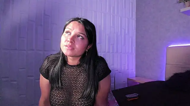 Kymmi 라이브 XXX 채팅