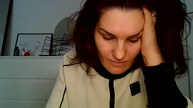 دردشة Ms-Lust1- الجنسية المباشرة