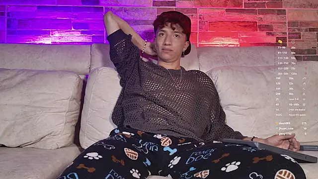 mhatias_ Show Webcam