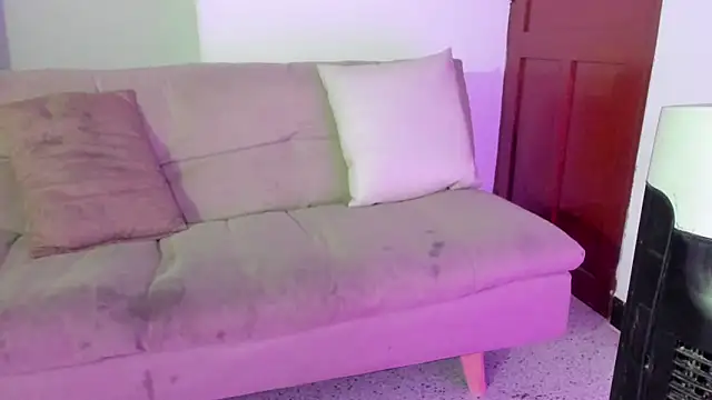 Živý XXX chat cirosky_elchicopolla