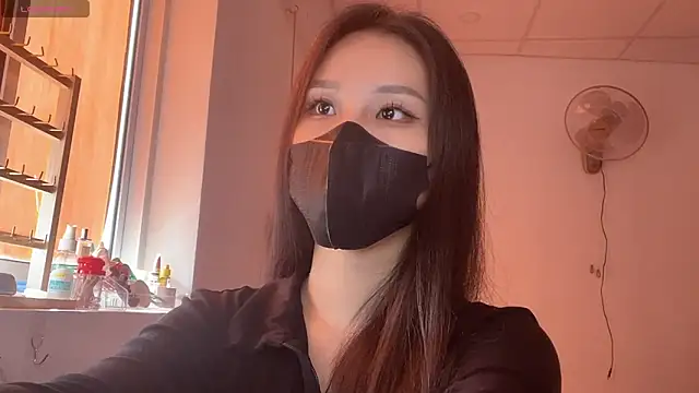 Tieu-May Chat XXX live