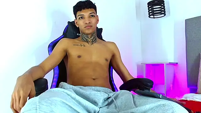 Rick_Wade: απευθείας συνομιλία ΧΧΧ