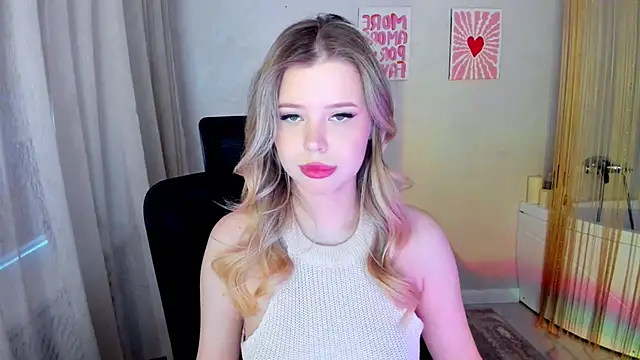 دردشة FollowLovee الجنسية المباشرة