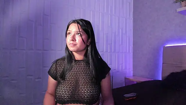 Онлайн чат XXX Kymmi