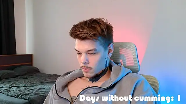 DENIS_HEREのライブXXXチャット