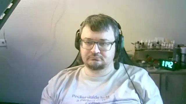 Chat +18 de SirAbuser ao vivo