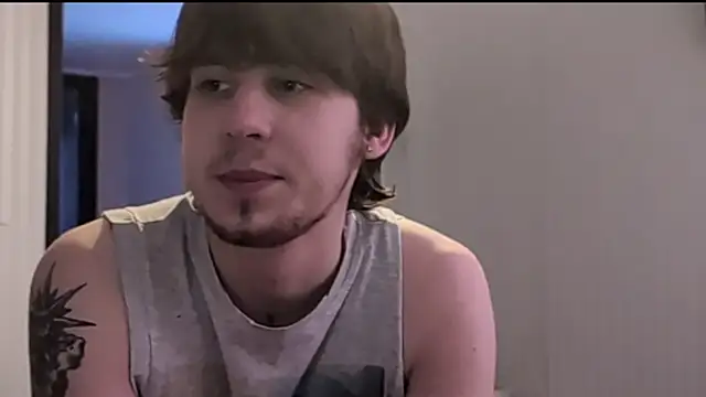 Kyle_Hunterr webkamerás műsora