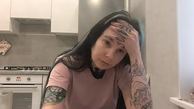 HighelikeGirl Chat XXX in diretta