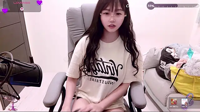 Chat XXX en directo de Khaleesi_ying_