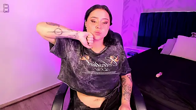 Saarada Chat XXX in diretta