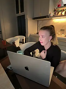 Nura_n_Sarah 라이브 XXX 채팅