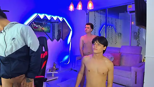 دردشة Houseofwarrios الجنسية المباشرة