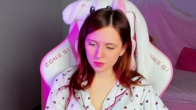 FreyaVey Show Webcam