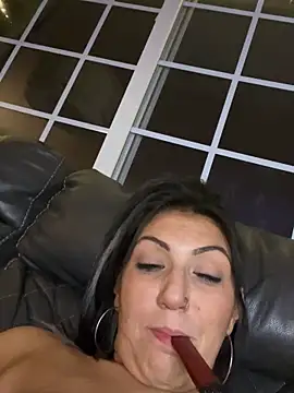 XXX chat uživo modela LittleMissEeve