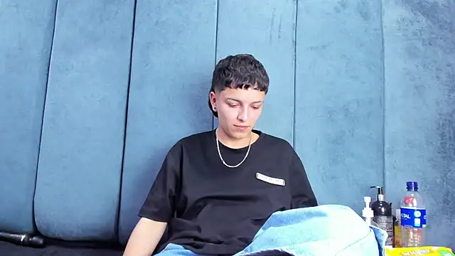 Megan_Thompson_ Chat XXX in diretta