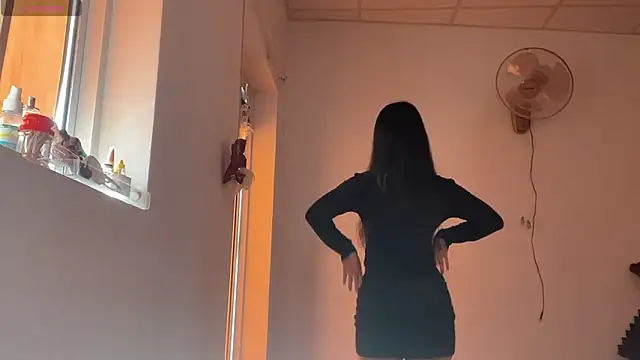 Tieu-May: απευθείας συνομιλία ΧΧΧ